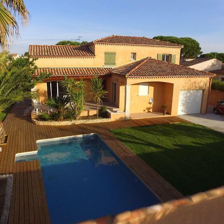 Maison Les Pins Aigues-Mortes Εξωτερικό φωτογραφία